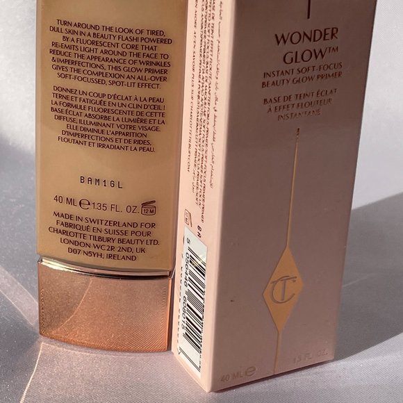 Charlotte Tilbury Wonderglow Face Primer, NEW - Full Size 1.35 oz./40 ml. - Picture 6 of 16